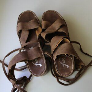 Free People tan platform gladiator Sandals size 40 or 9.5